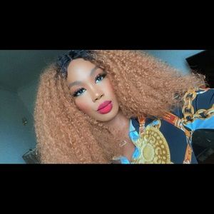 Meet your Posher, Tima